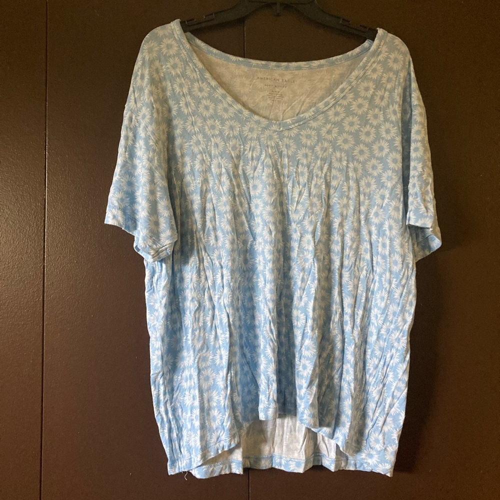American Eagle Top, Size M, Color: Baby Blue